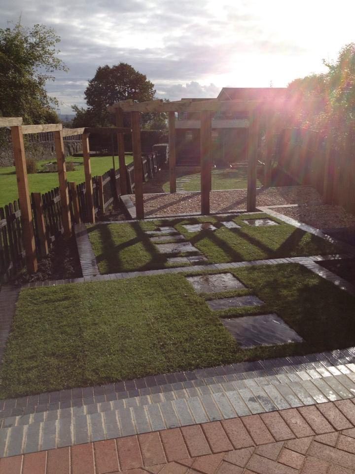 Fencing services in Bristol